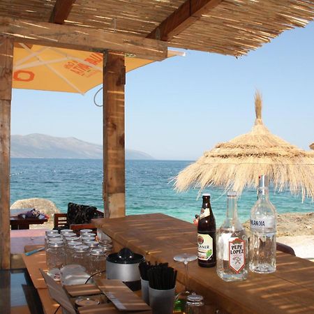 Envi Hotel Vlorë Eksteriør billede