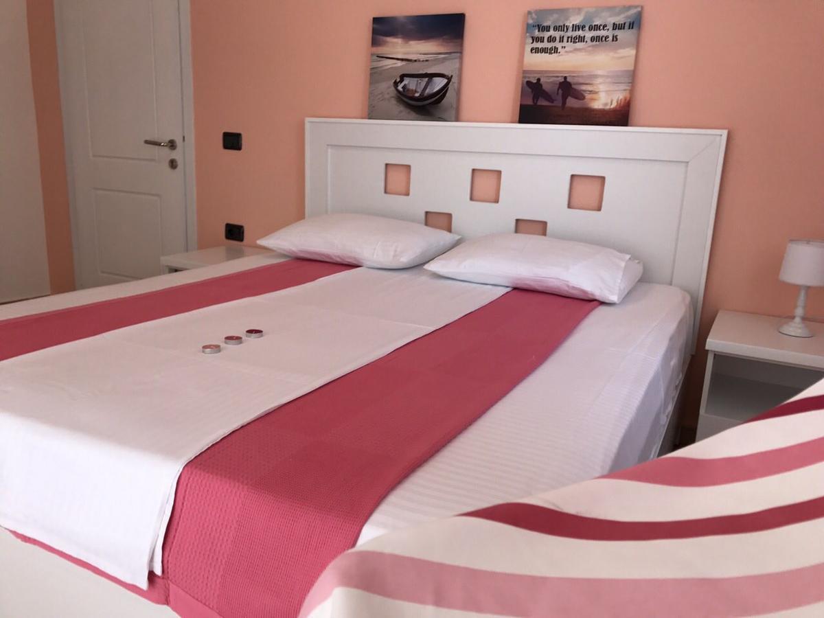 Envi Hotel Vlorë Eksteriør billede