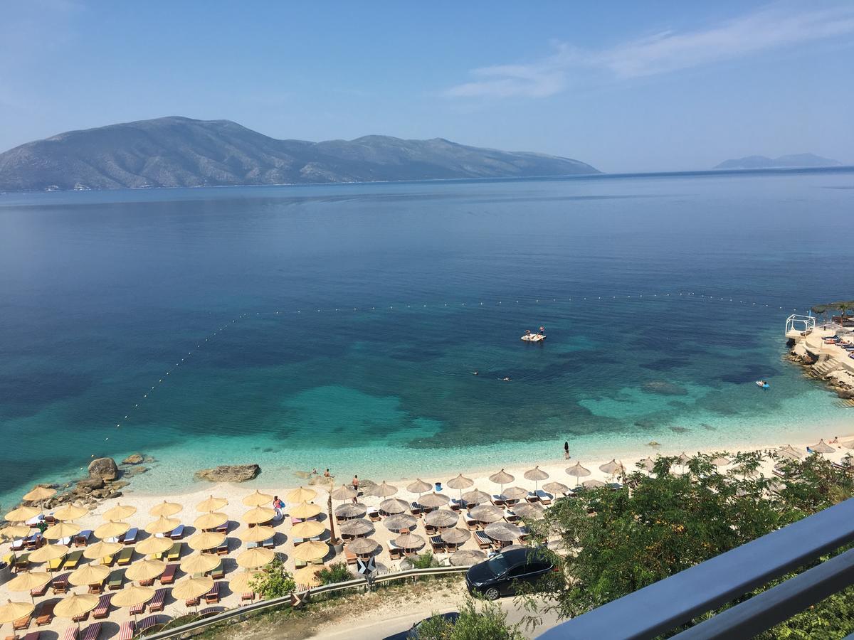 Envi Hotel Vlorë Eksteriør billede