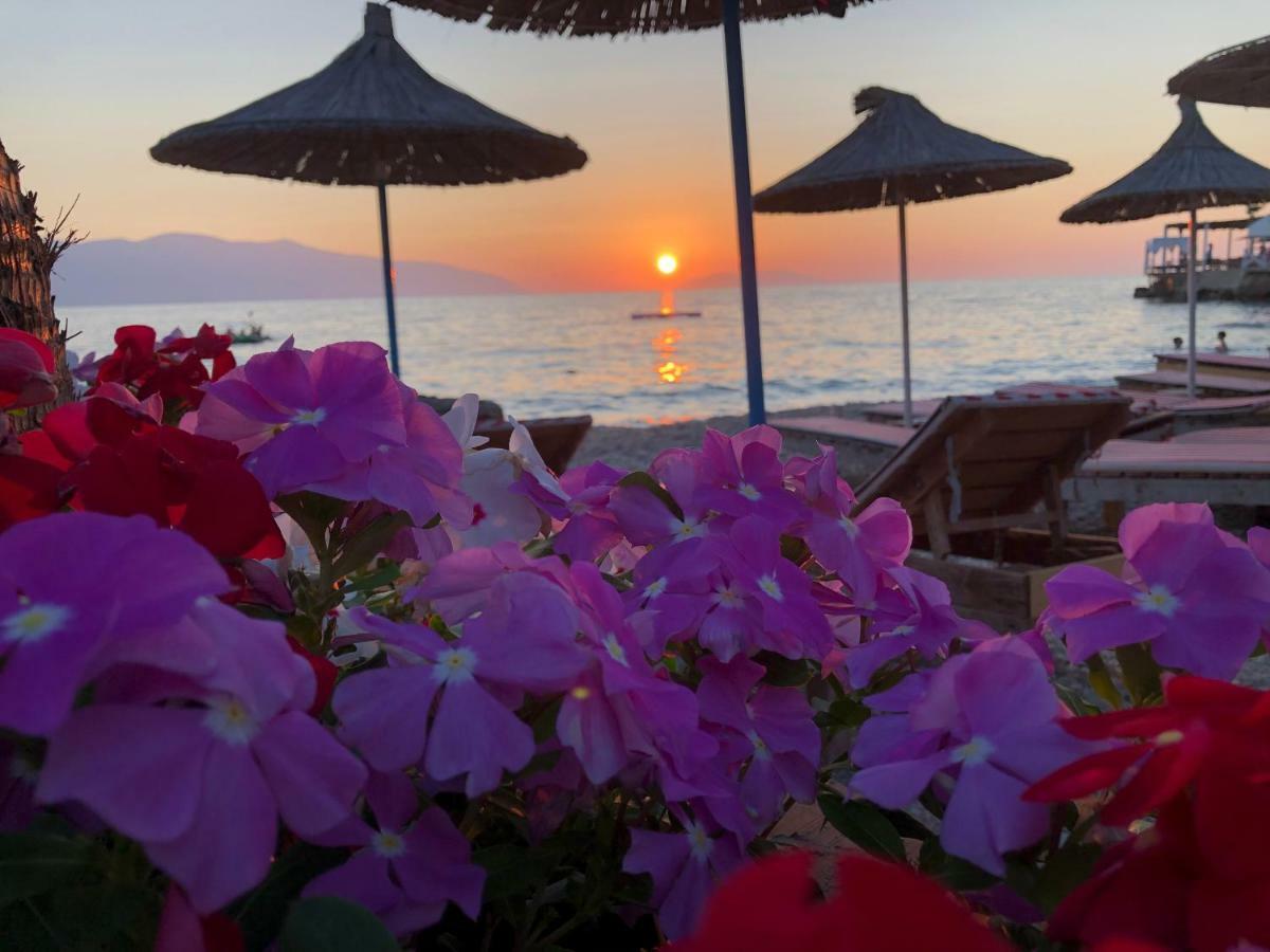 Envi Hotel Vlorë Eksteriør billede