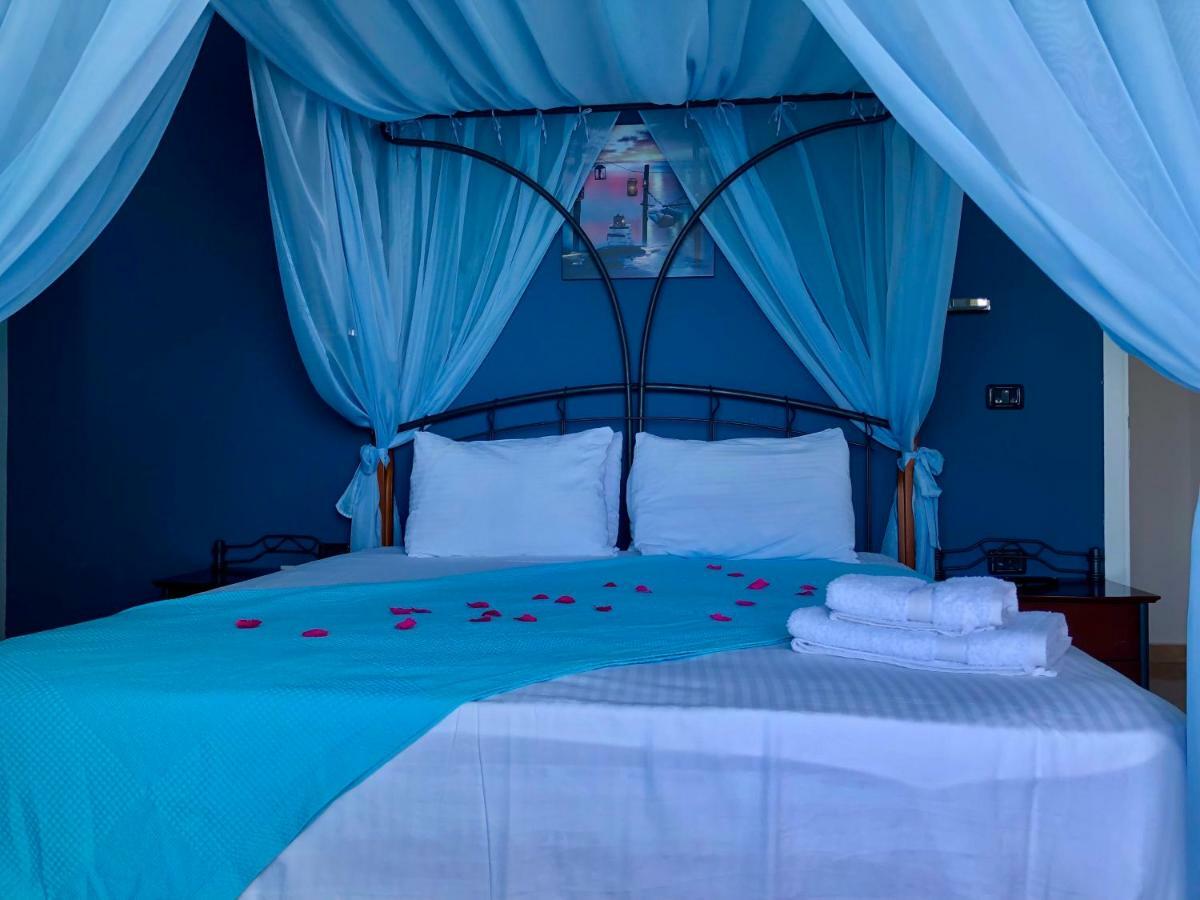Envi Hotel Vlorë Eksteriør billede