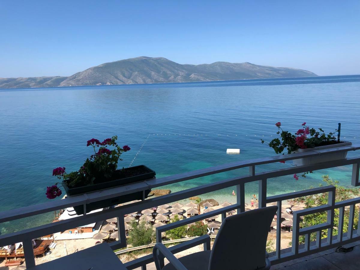 Envi Hotel Vlorë Eksteriør billede